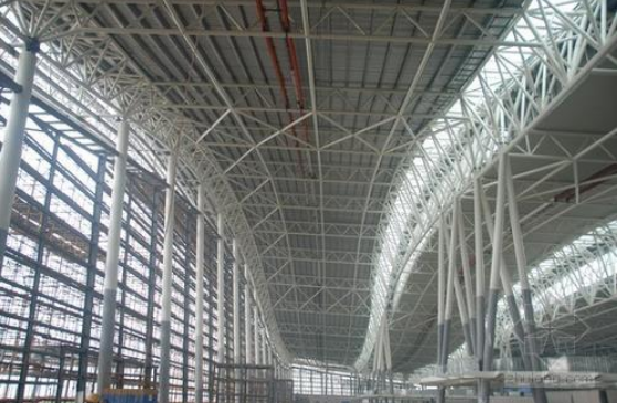 汉川浅谈管桁架结构名目弯管加工防锈处理的方法